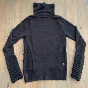 Smartwool Haydens Spires Turtleneck Sweater - Size Small